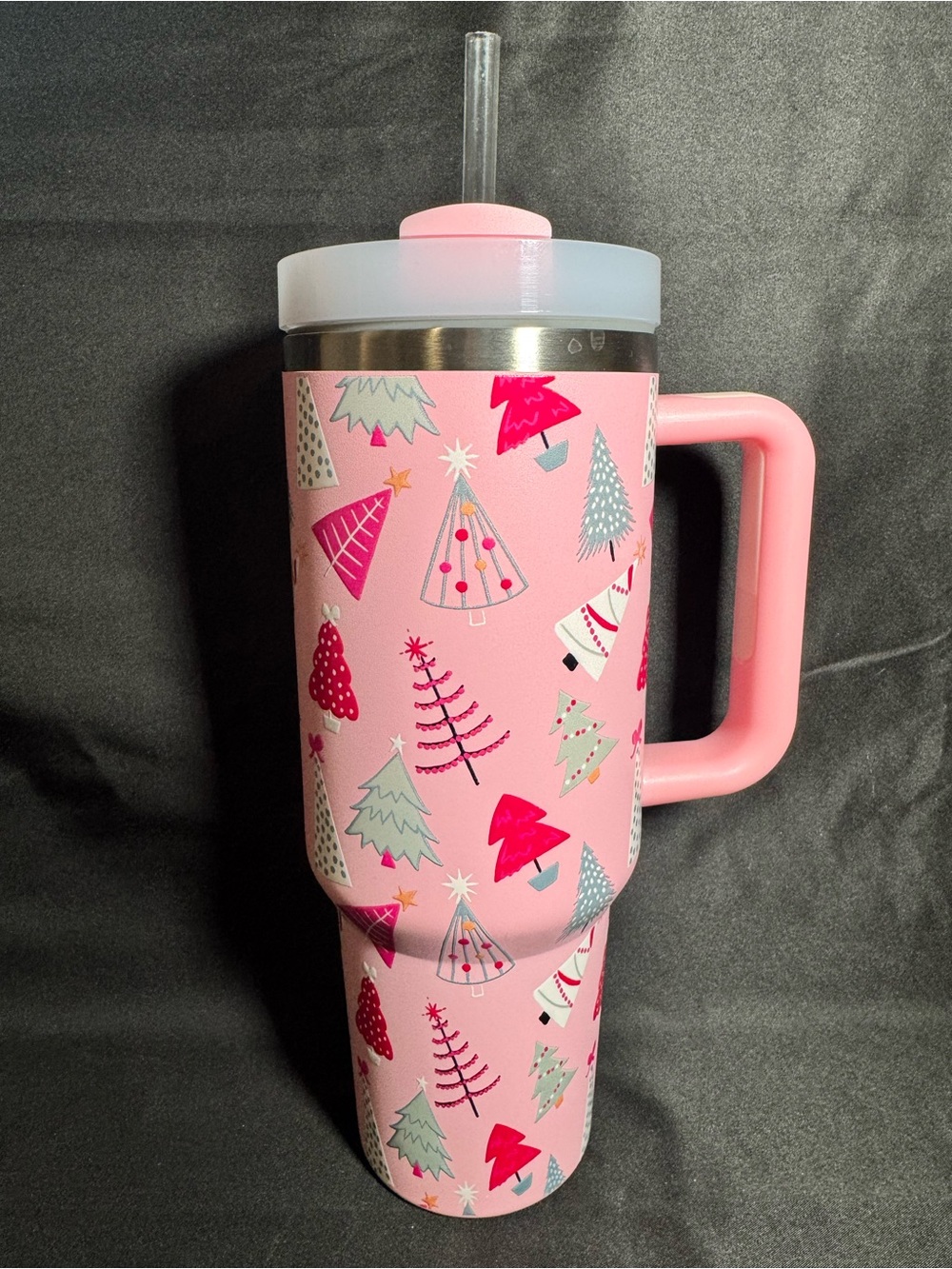 EUC Pink Lily Boutique Pink Christmas Trees 40oz Tumbler
